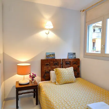 Cristina By Hello Holiday home