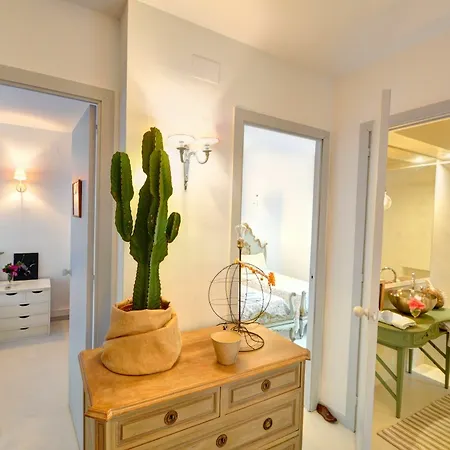 Holiday home Cristina By Hello