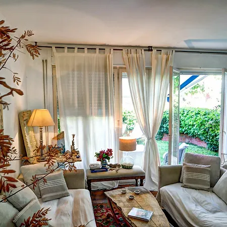 Holiday home Cristina By Hello *